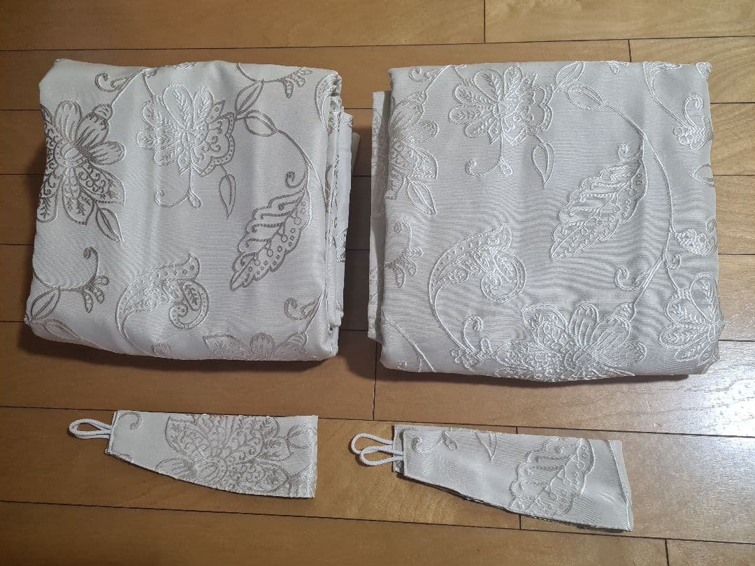 【日本製】オーダーメイド・ヨシダ・裏地付き・刺繍カーテン (150×230×2)