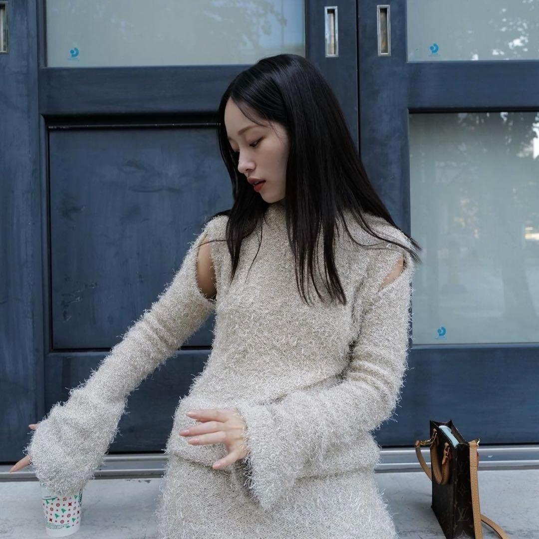 完売品✨　Mediam Fringe Slit Pullover ミディアム
