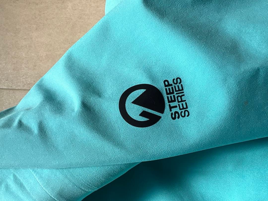 THE NORTH FACE FUTURELIGHT ジャケット メンズL