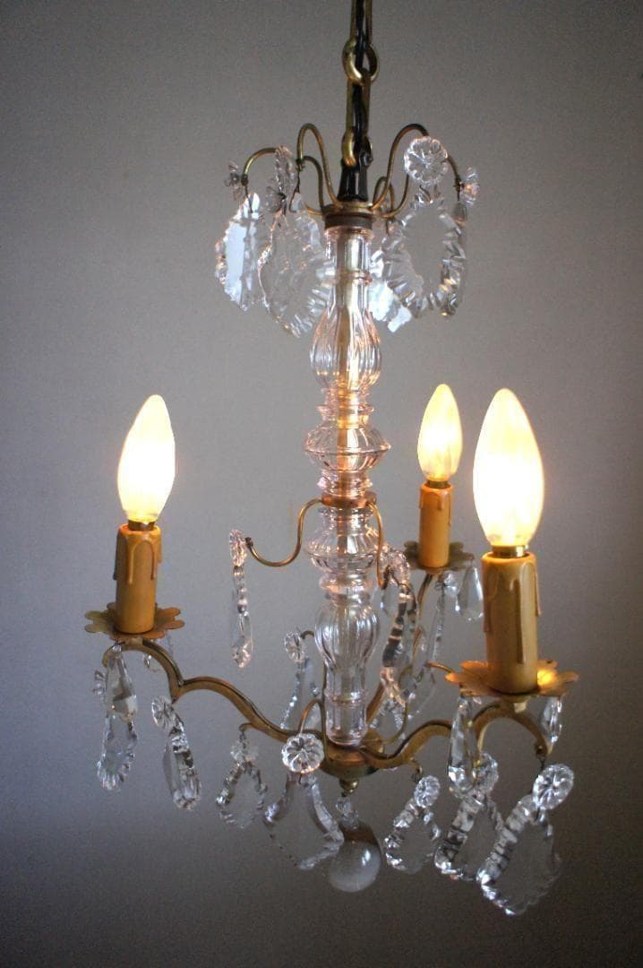 フランスアンティーク　シャンデリア　３灯　ガラスドロップ　シャビー　店舗什器