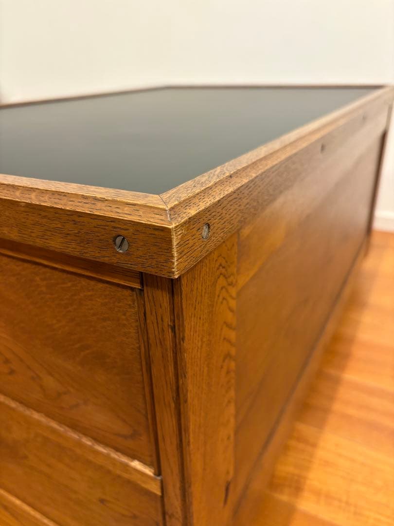 サイドテーブル・ナイトテーブル・ローテーブル TRUCK FURNITURE / BEN COFFEE TABLE