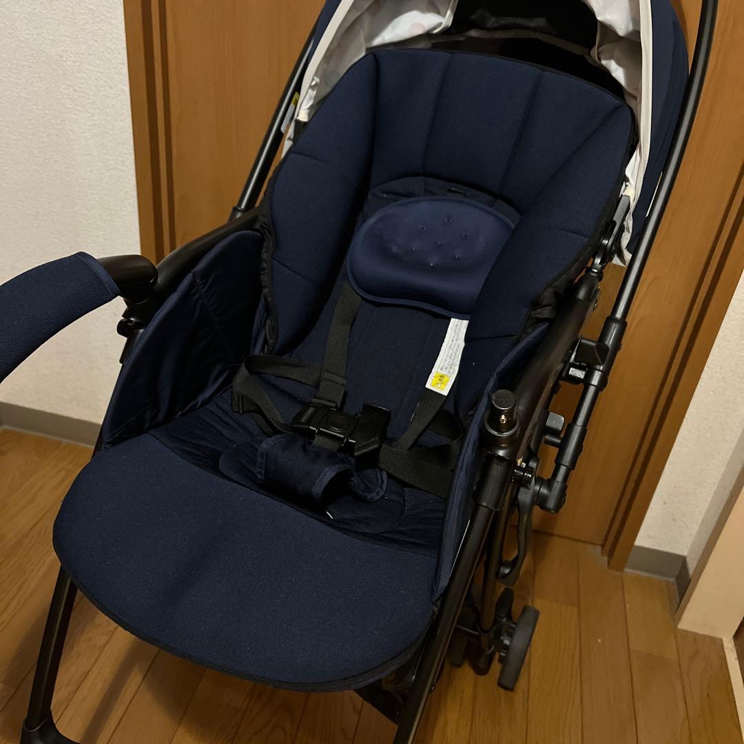 アップリカ カルーンエアー カルーン ベビーカー A型 軽量 ドット ネイビー
