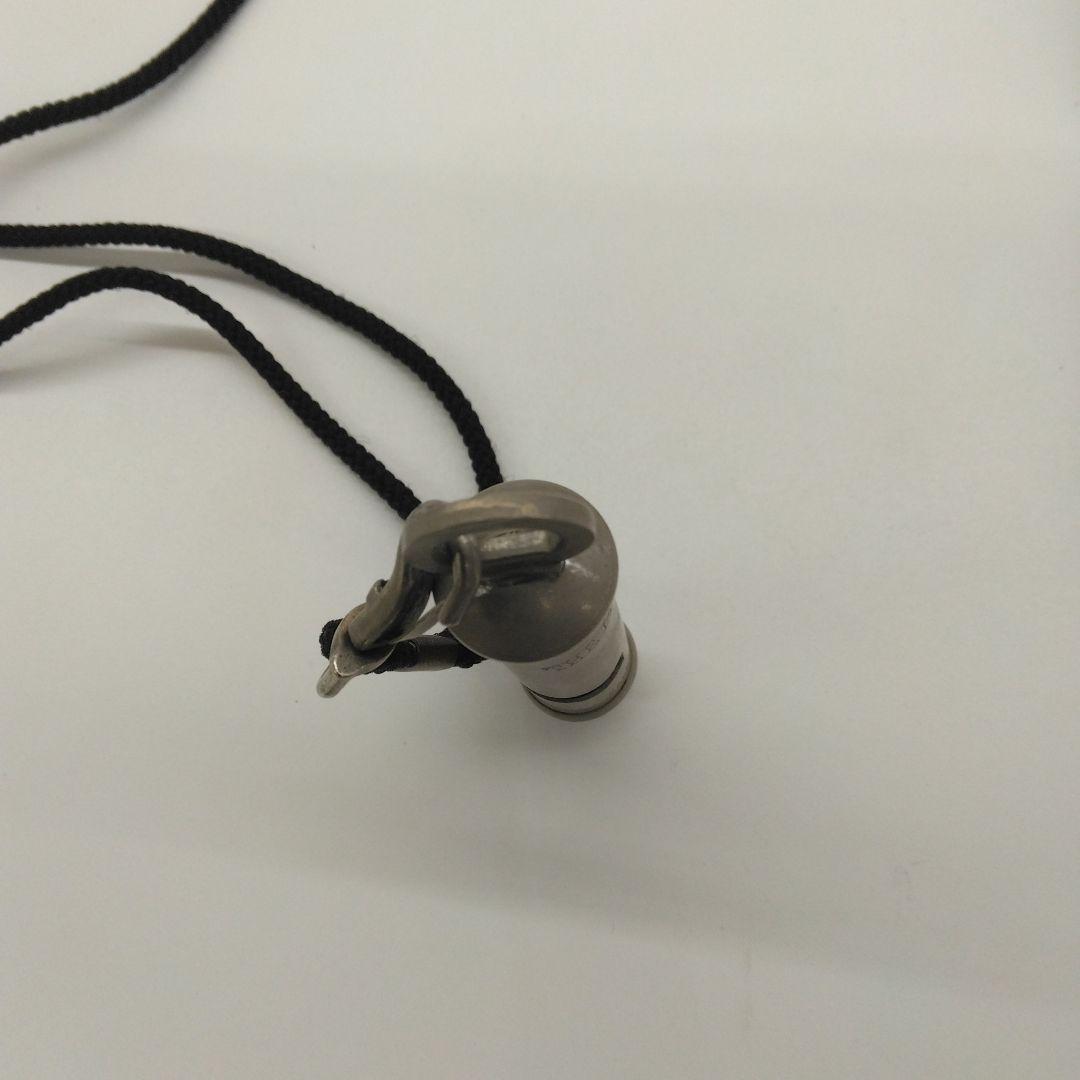 ホイッスルシルバー