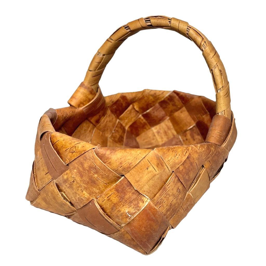 【保管品】白樺のバスケット（かご）／横21.5cm×奥行16cm／フィンランド製