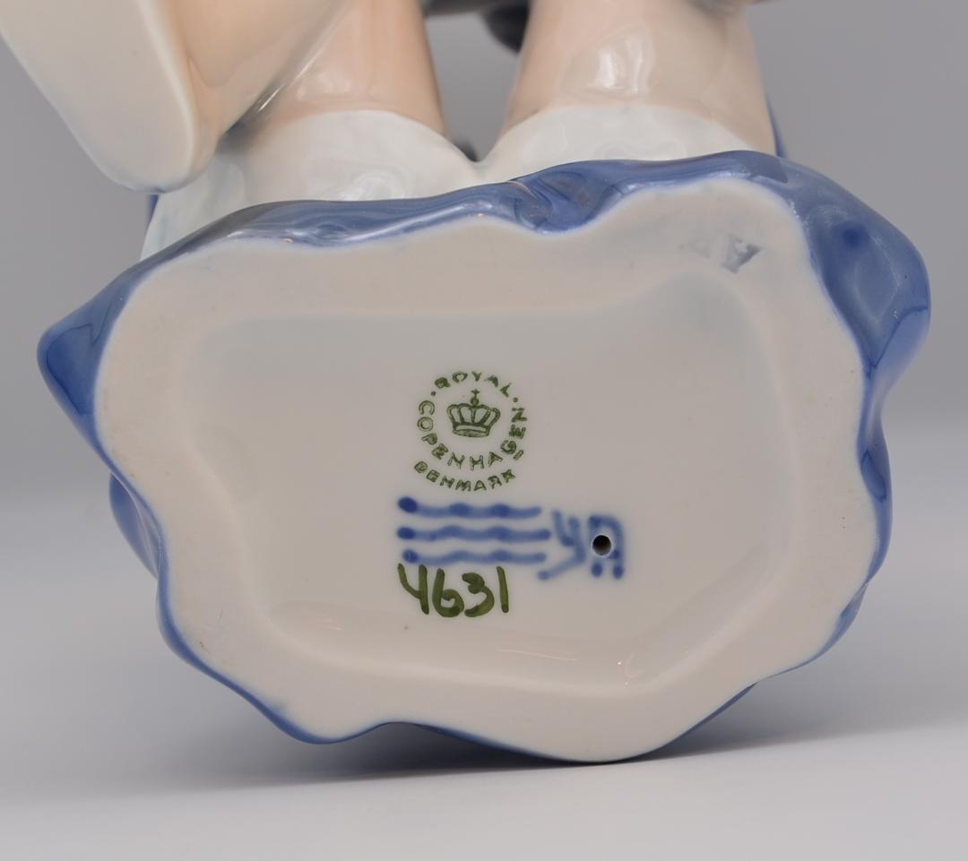 ネコを梳く少女　＃4631　★ロイヤルコペンハーゲン　デンマーク　ヴィンテージ