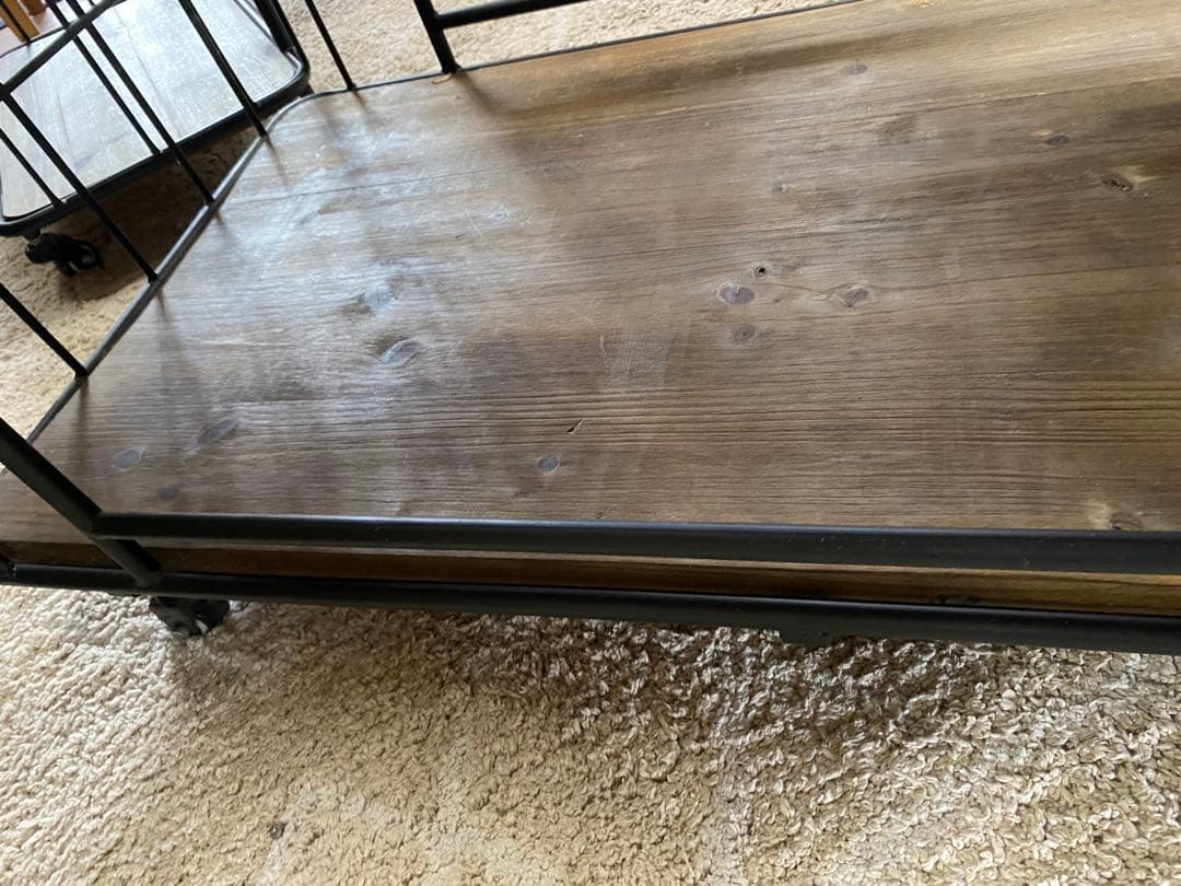 【アンティーク風】センターテーブル　ローテーブル　天然木　モダン　キャスター付き