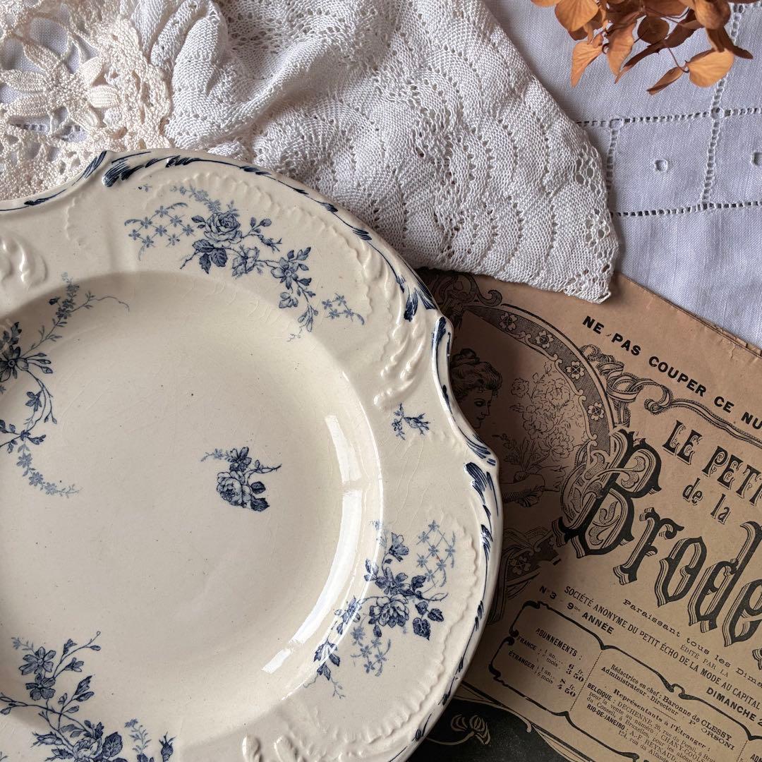 大きめ　Gien ブルー　四角いプレート　レリーフ　フランス　アンティーク