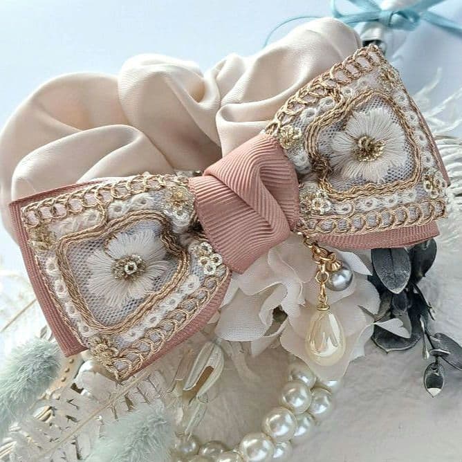 いつな⭐︎様お取引中⭐3141⭐❣️大人可愛い華やかアクセ❣️オリジナル✴