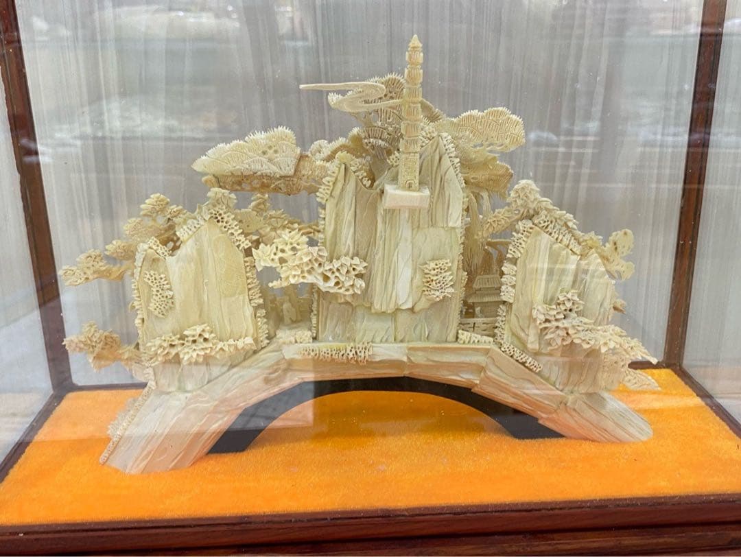 天然マンモス牙美しい手作り彫刻 満園春色 置物飾り