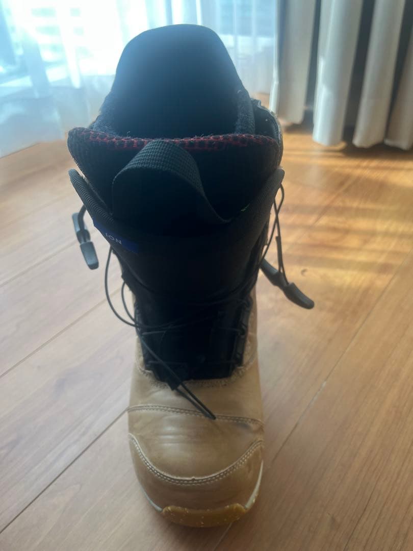 ION レザー　27センチ