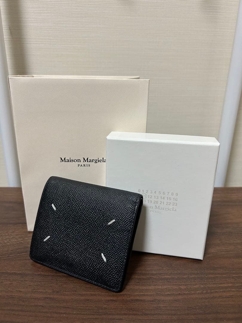 【未使用品】Maison Margiela ブラック 二つ折り財布