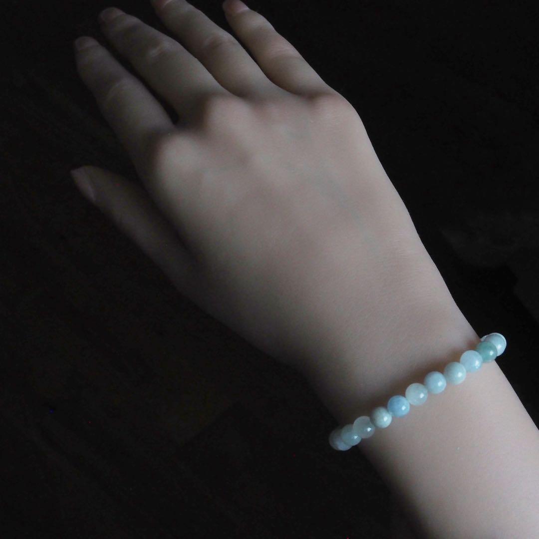 【はくとん( 'ω')ŧ‹\"ŧ‹\"】モザイクホワイトシェルのイヤリング