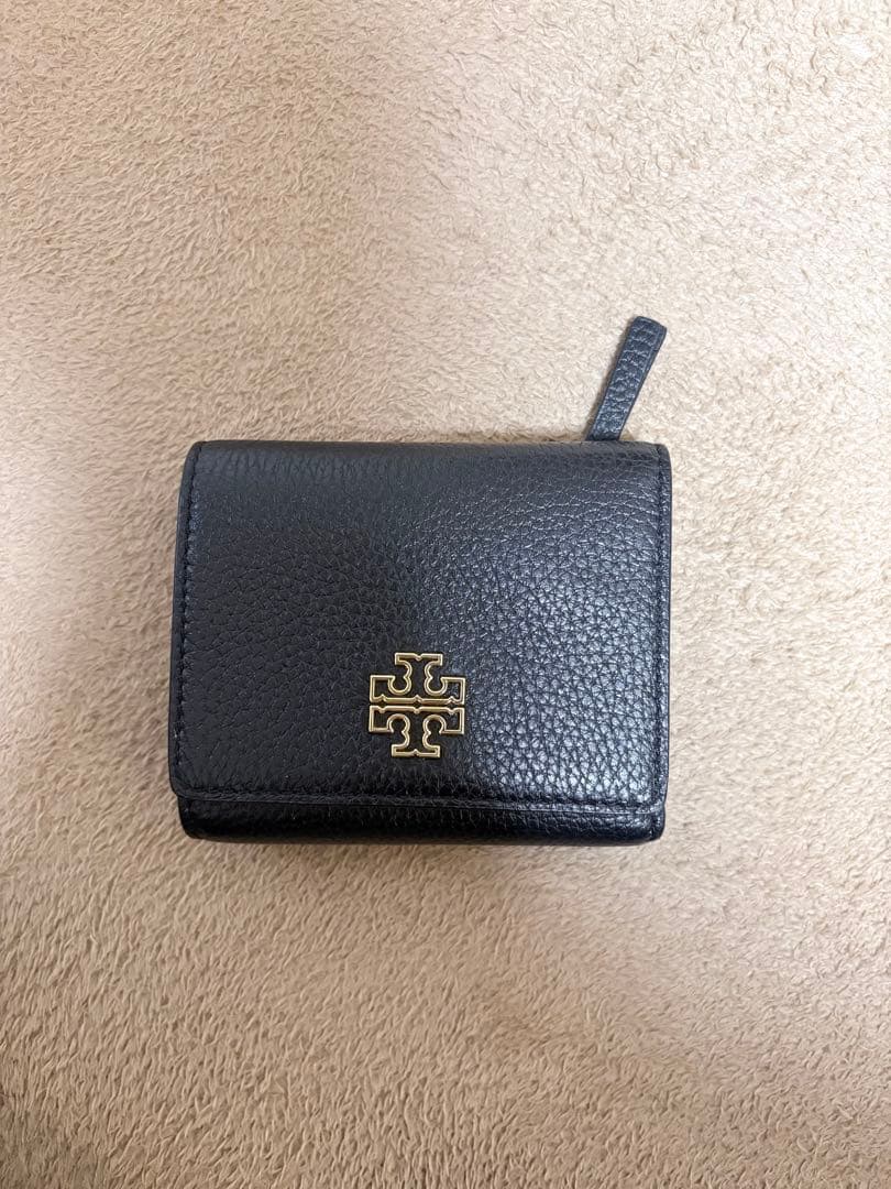 Tory Burch 三つ折財布