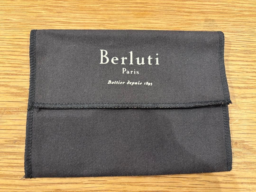 Berluti ジップカードホルダー アイスブラウン