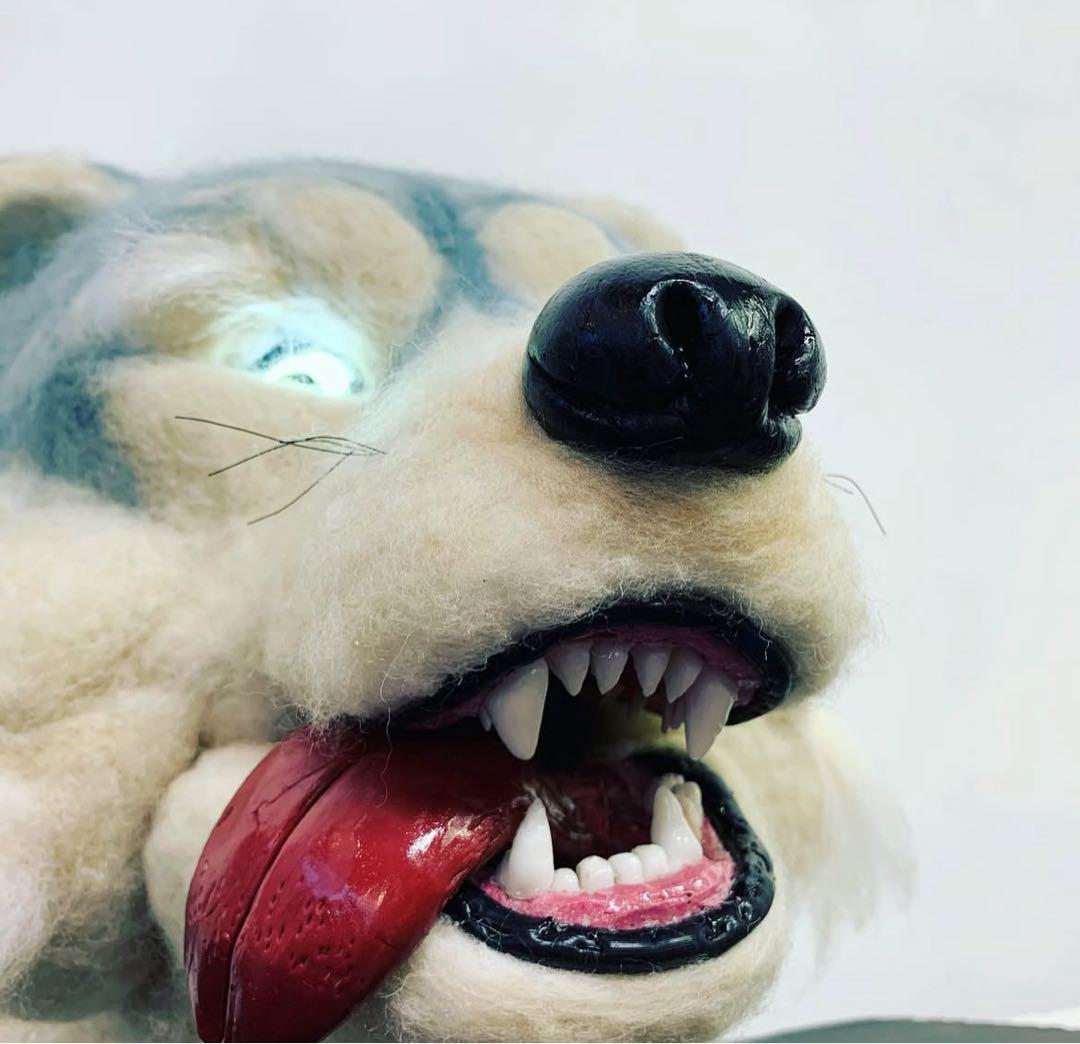 羊毛フェルト　ハンドメイド　オオカミ