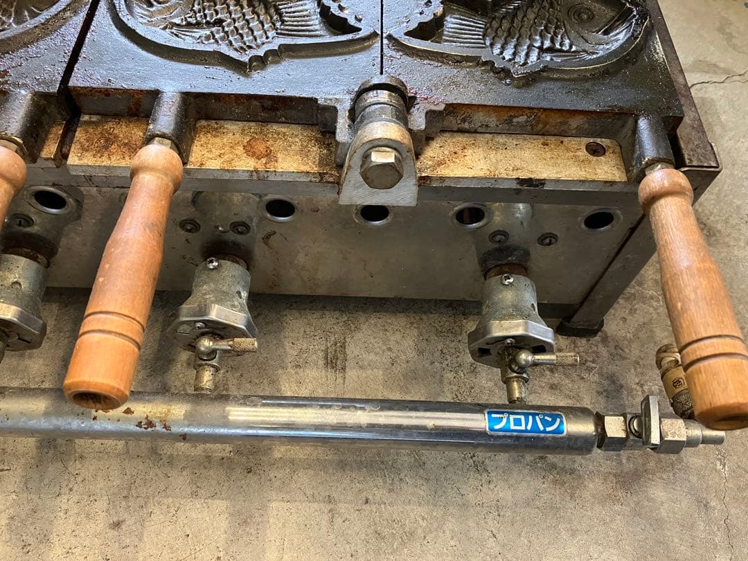 LPガス たい焼き器 5匹×2連 鯛焼き器/厨房機器/業務用