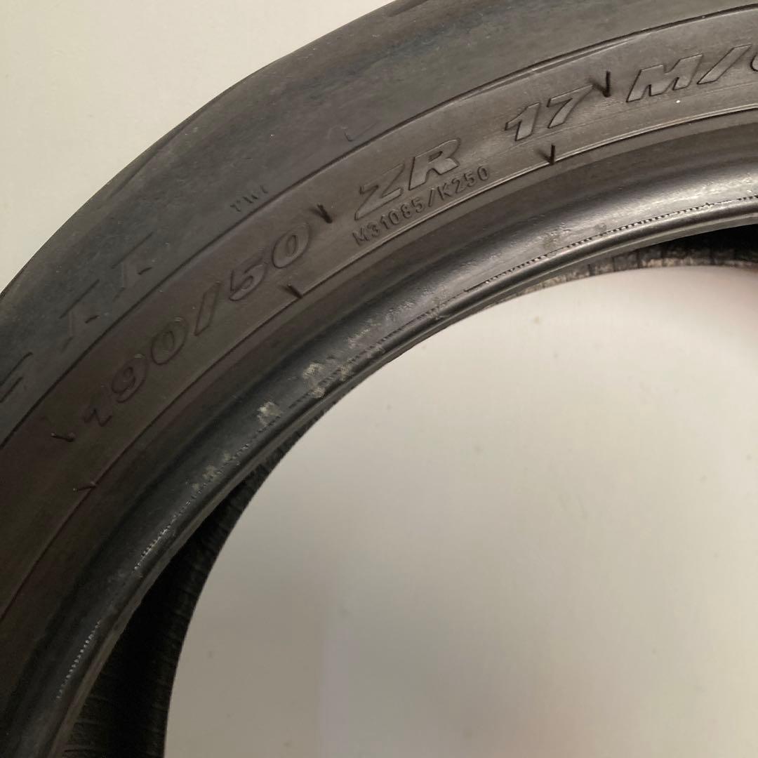 ピレリーバイクタイヤ　ディアブロ　ロッソ　コルサ2