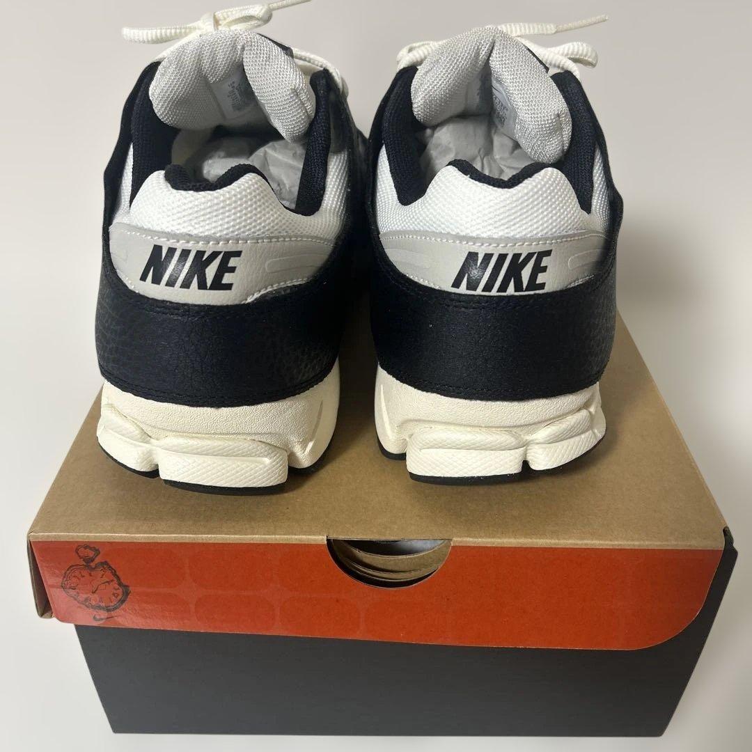 【新品未使用】Nike ZOOM VOMERO 5 PRM ブラック/ホワイト