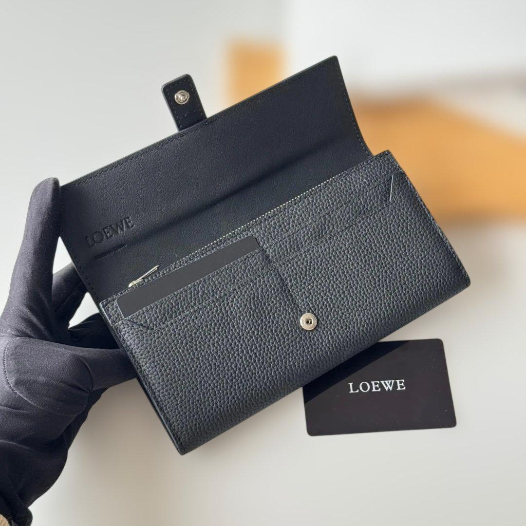 ブラック レザー 二つ折り財布