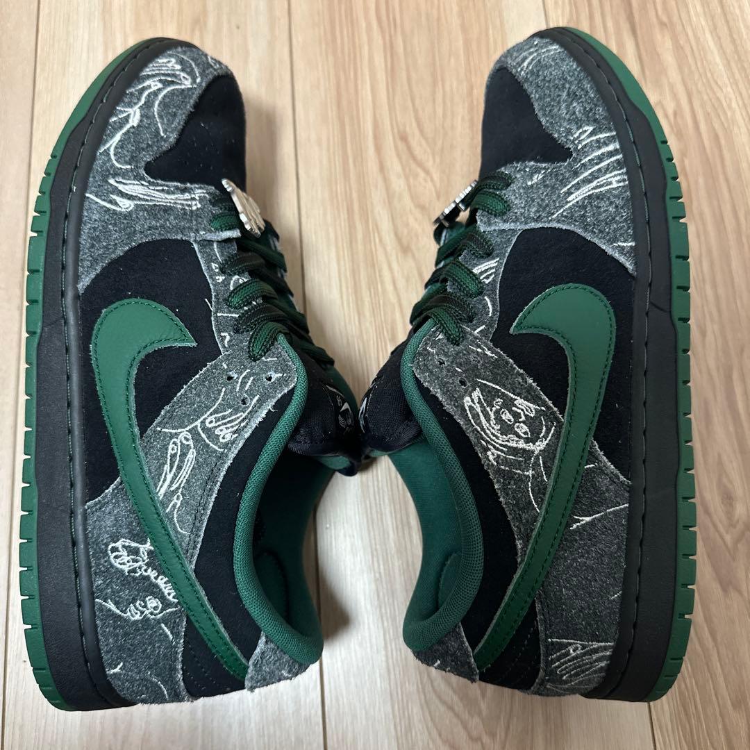 新品未使用There Skateboards × Nike SBDunk Low