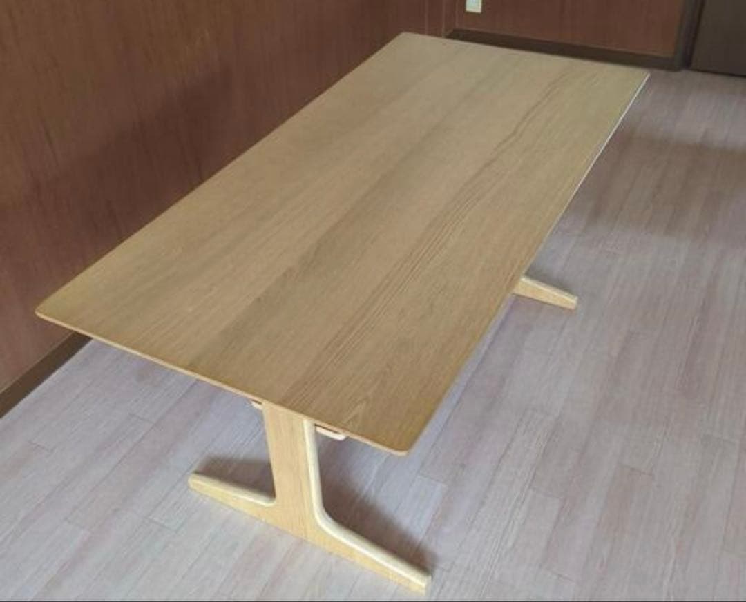 【無印良品】リビングでもダイニングでもつかえるテーブル