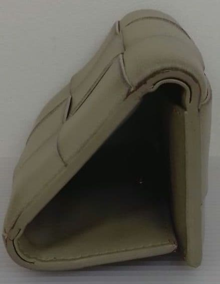 APV09 ボッテガヴェネタ カセット コンパクトウォレット