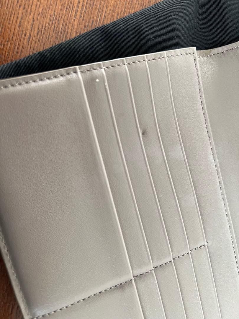 CELINE ラージストラップウォレット グレー