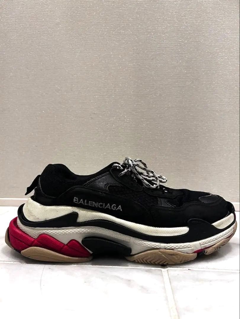 あ*様 BALENCIAGA スニーカー 41ブラック/ホワイト/レッド　トリプ