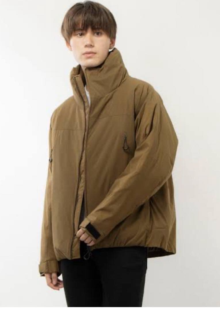 新品　オークリー　メンズ　撥水　軽量　中綿アウター　保温　ブラウン　XL