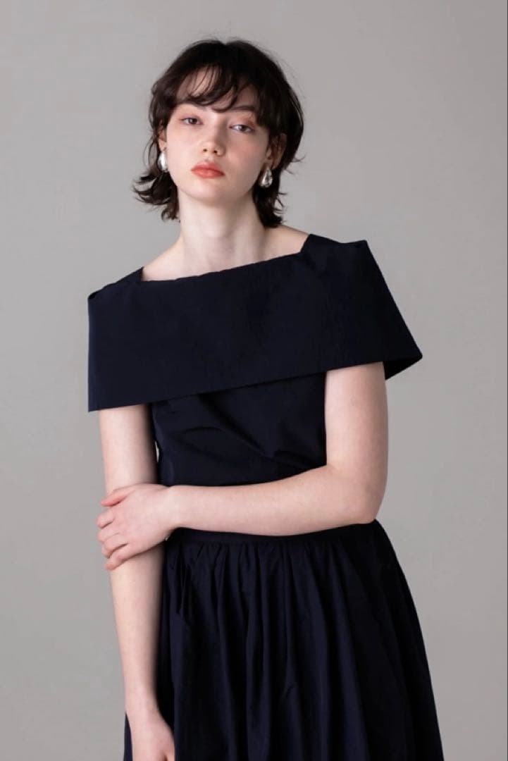 elu. オーロラブラウス M ネイビー Aurora blouse navy