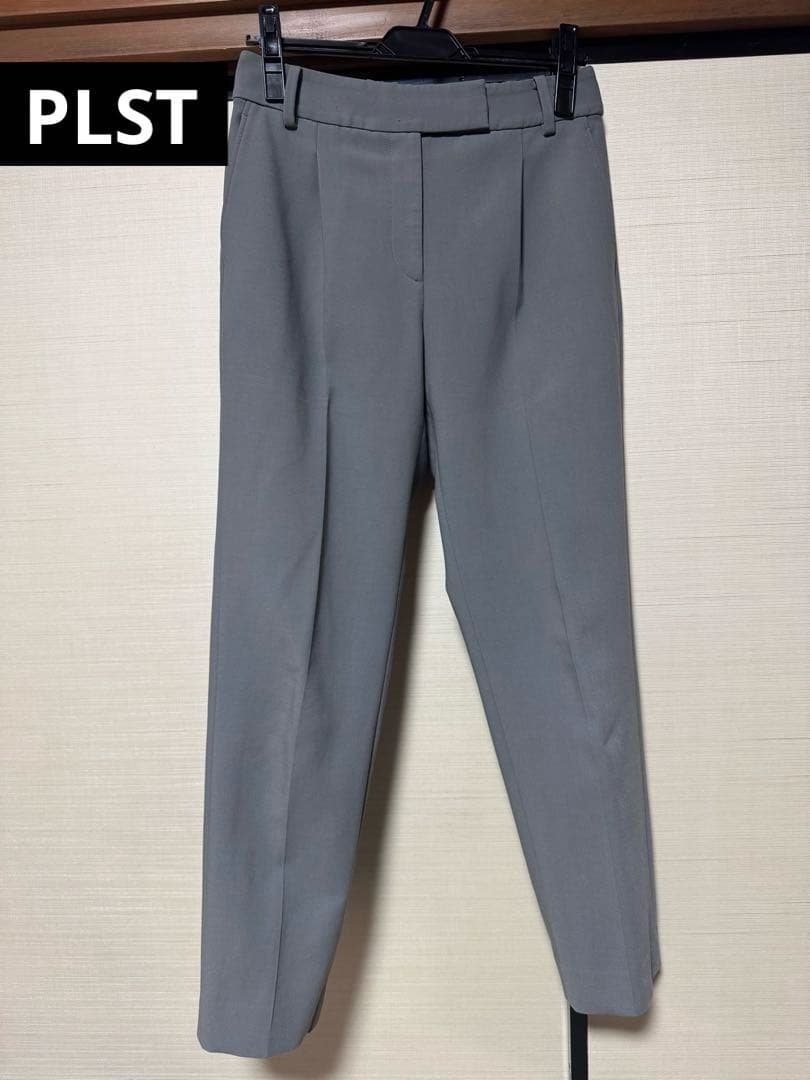 【PLSTプラステ】スーツ上下セットグレー ジャケット＆タックパンツ