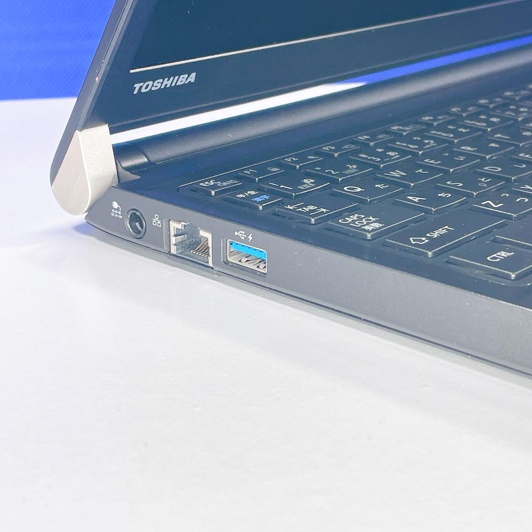 即利用OK！Windows11✨快適SSD✨東芝カメラ付小型ノートパソコン軽量