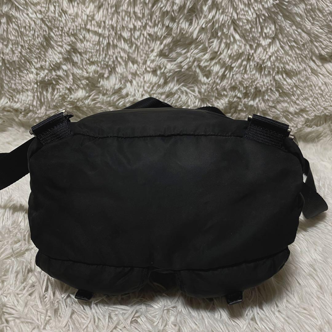 【美品】PRADA プラダ　リュック　バックパック　ナイロン　レディース　黒