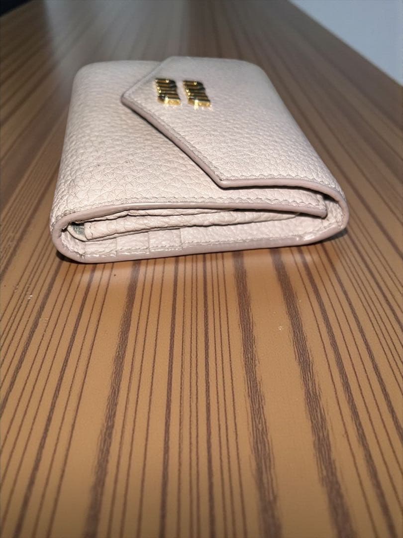 muumuu ミュウミュウ ヴィッテロダイノ 三折財布 コンパクトウォレット