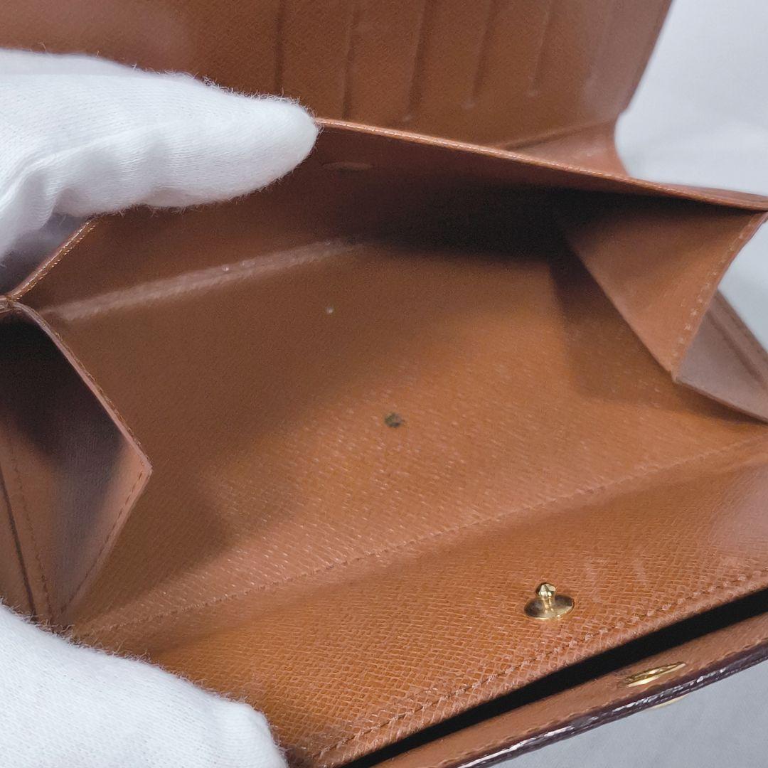 ルイヴィトン　モノグラム　ポルトトレゾール　折り財布　M61202