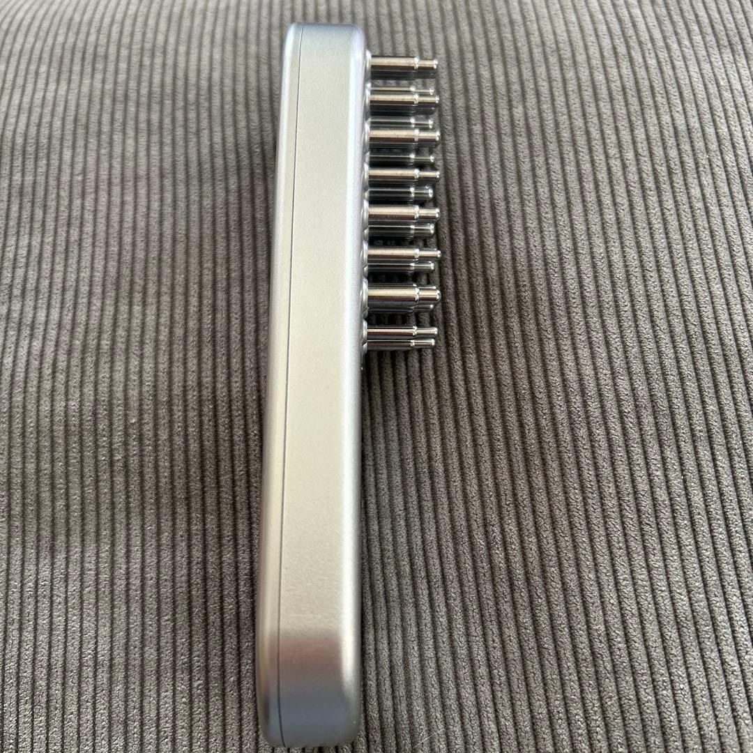 SALONIA マッサージブラシ シルバー