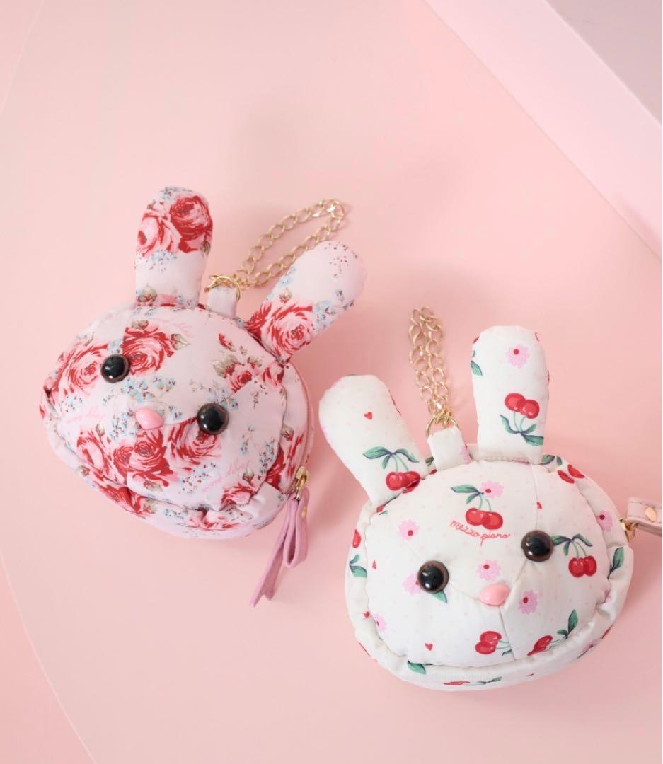 メゾピアノ　キャスキッドソン　マザーズバッグ　　うさぎチャーム