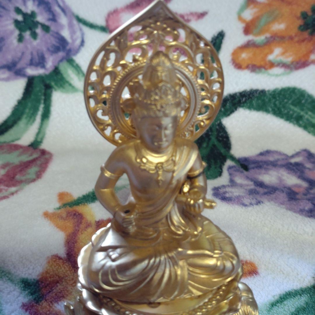 金メッキ　銅像　金では　ありません。