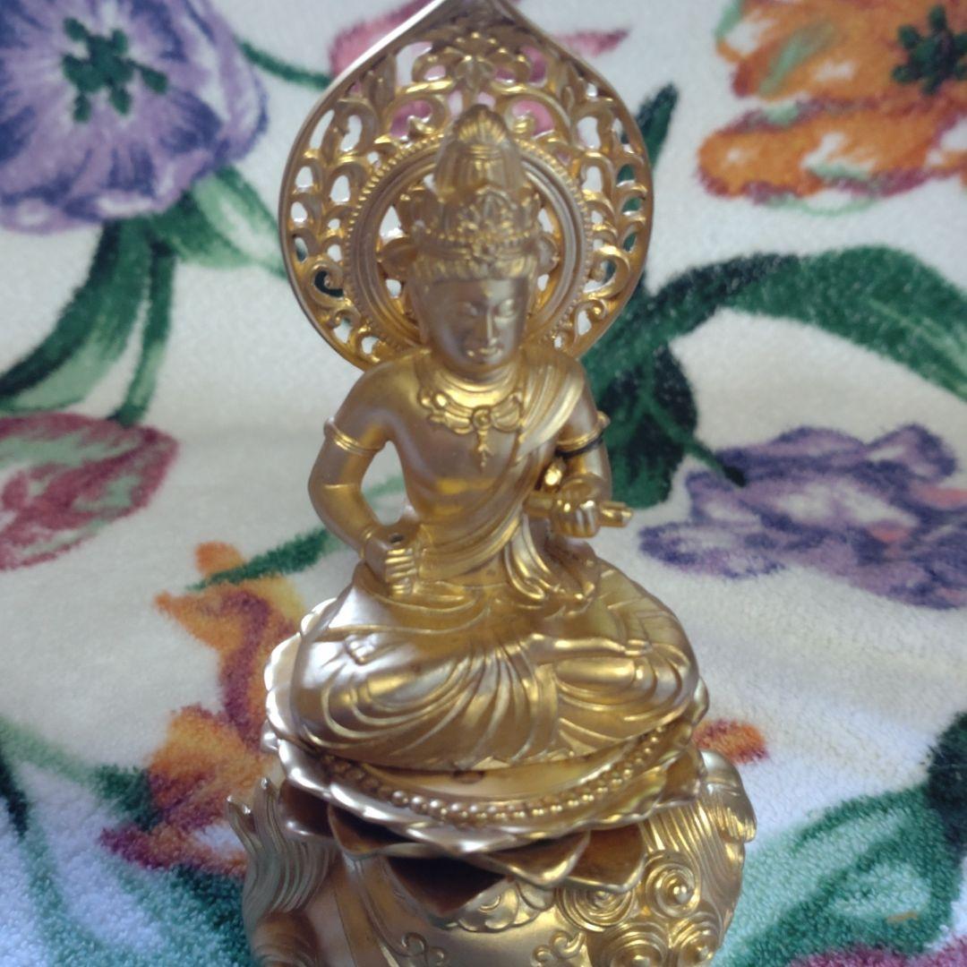 金メッキ　銅像　金では　ありません。