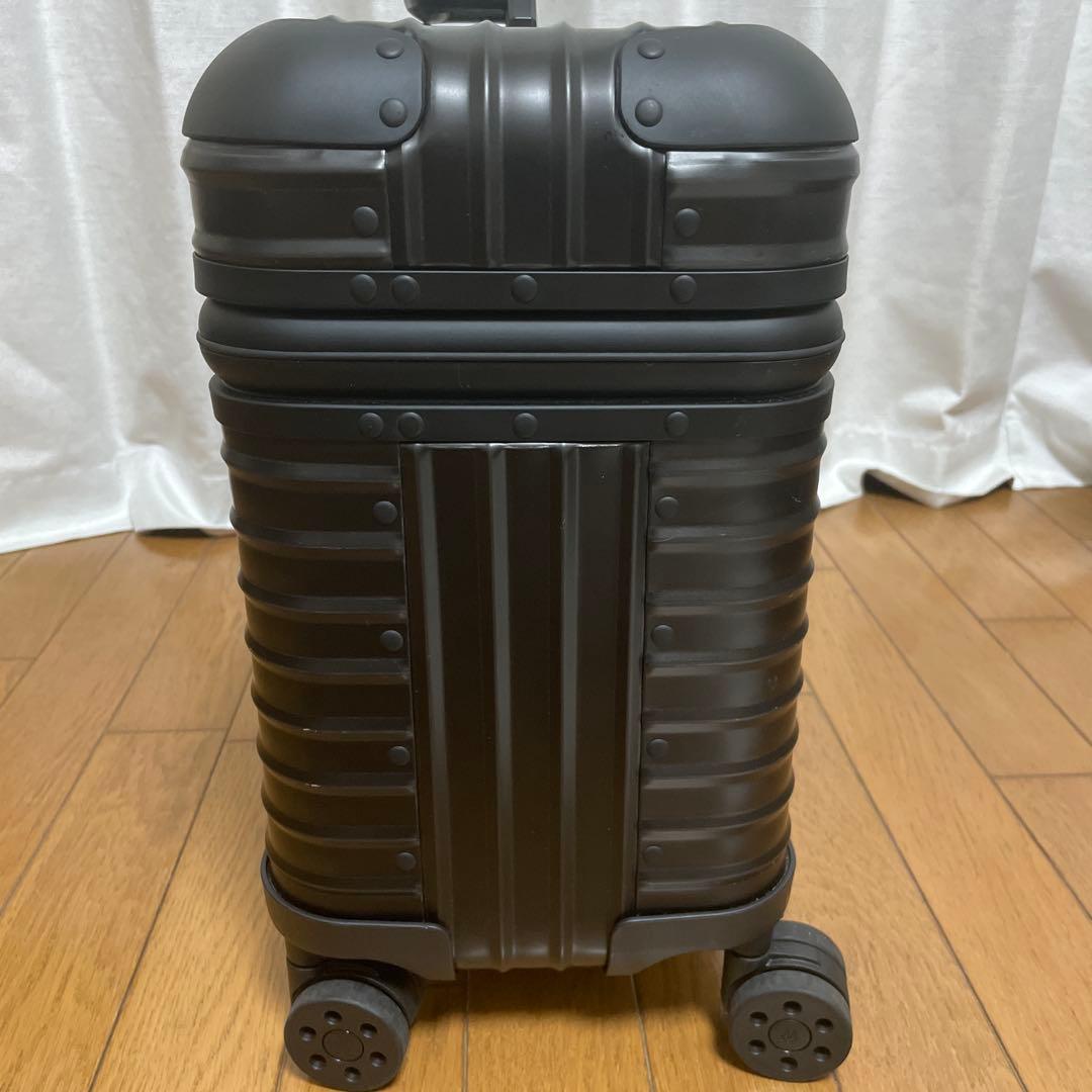 旅行かばん・小分けバッグ rimowa pilot Black