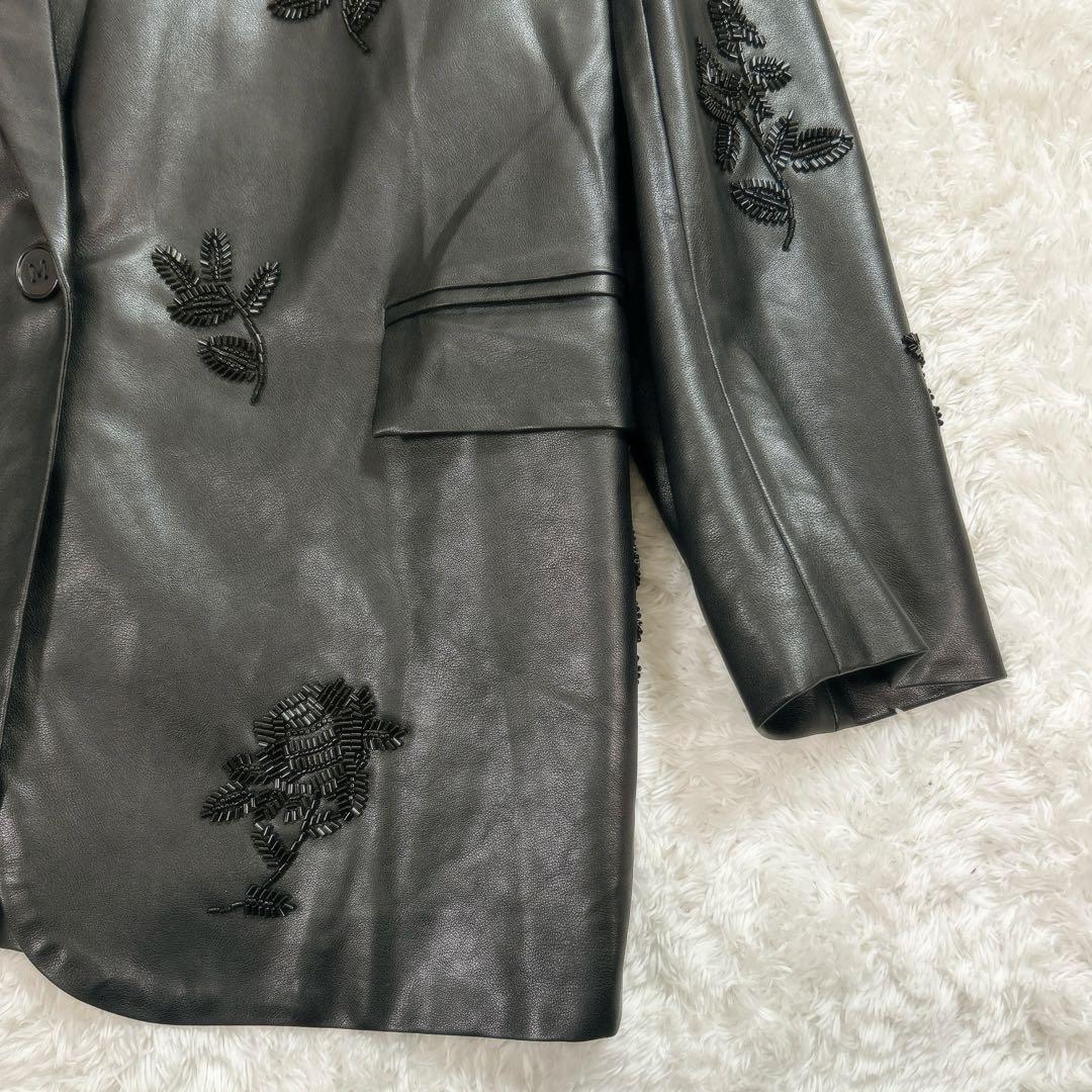 美品　ANDREA&Co. AUBREY レザービーズエンブロイダリージャケット