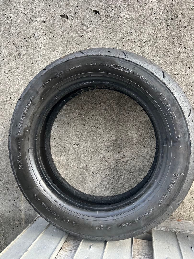 25年製！ダンロップ TT93GP ミニバイクタイヤ　12インチ