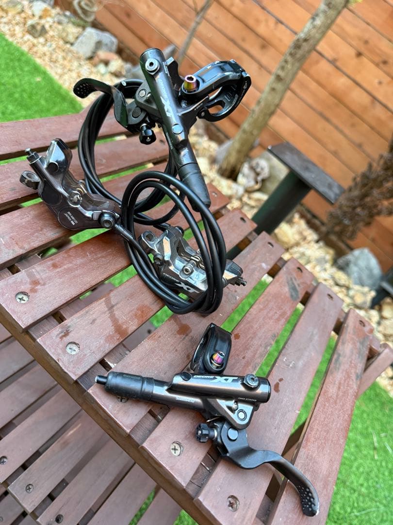 Deore XT ブレーキセット シマノ 4ピストン リア＆フロント