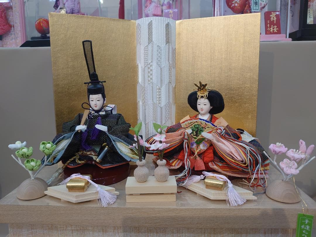 ●収納式おひなさま●　つむぎ風衣装飾り　金屏風　フルセット