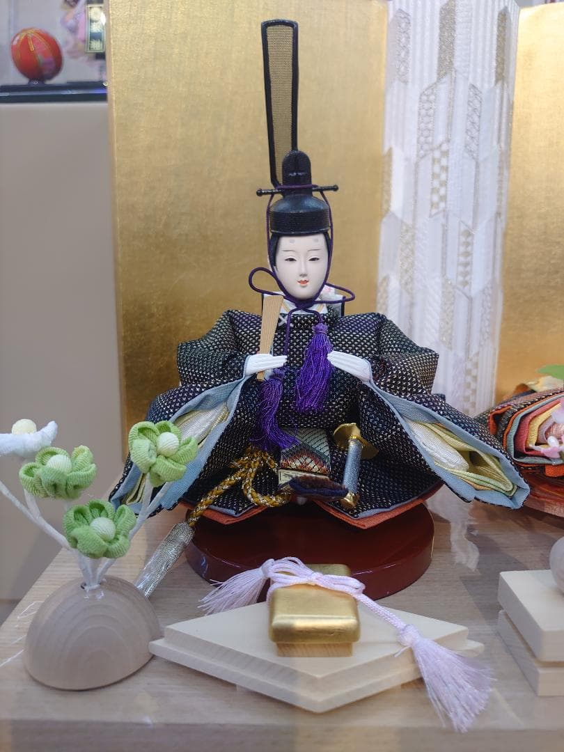 ●収納式おひなさま●　つむぎ風衣装飾り　金屏風　フルセット