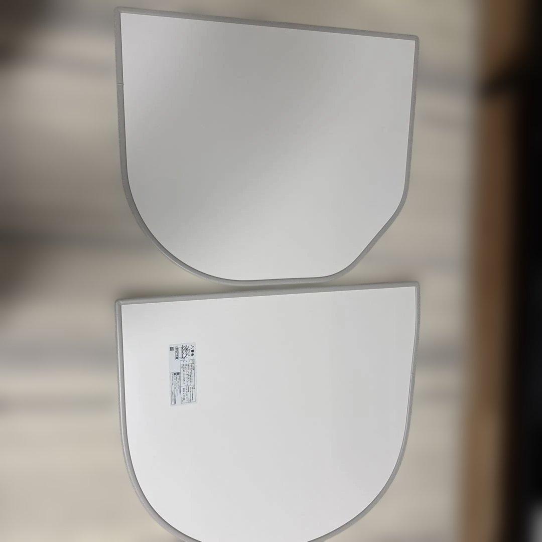 TOTO 風呂ふた　未使用　完全新品EKK80173WL 685✖️1130