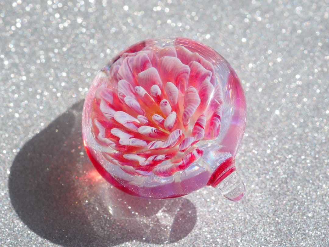 ꫛꫀꪝ硝子の髪飾り★ポンポネグラス★ヘアゴム 「想像の花」pink