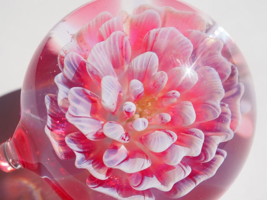 ꫛꫀꪝ硝子の髪飾り★ポンポネグラス★ヘアゴム 「想像の花」pink