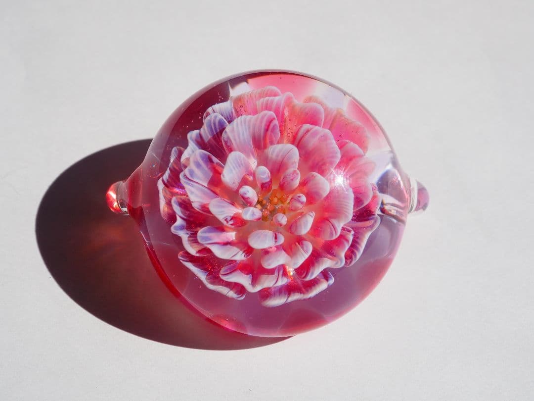ꫛꫀꪝ硝子の髪飾り★ポンポネグラス★ヘアゴム 「想像の花」pink
