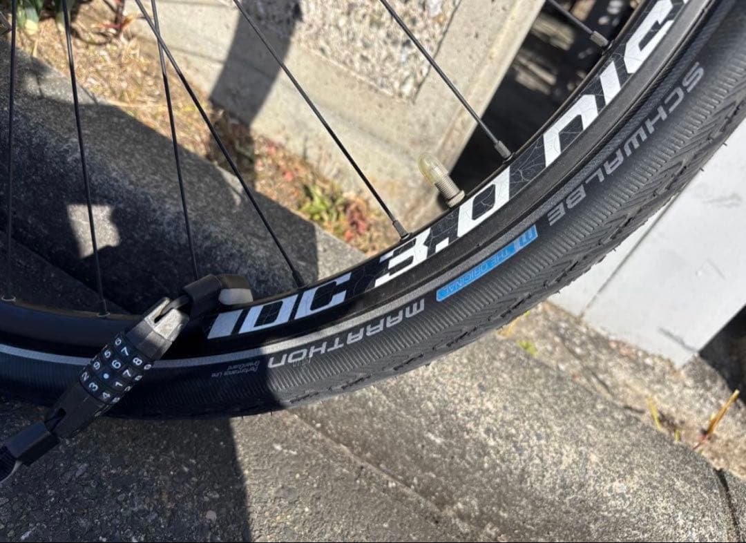 【ジャンク】CANNONDALE マウンテンバイク ブラック【引き取り限定】